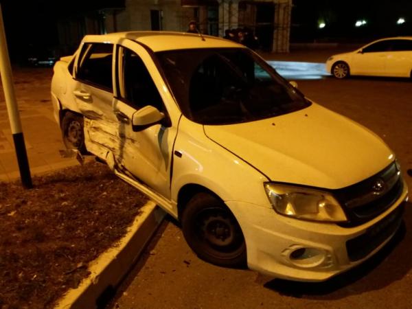 В столкновении «Гранты» и «Форда» в Кисловодске травмированы 4 человека